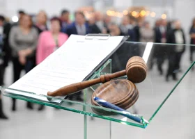 Пермская галерея открыла выставку картин, которые продаст