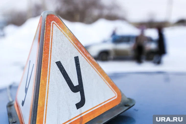 По мнению Коробчака, введение дополнительной госпошлины поможет дисциплинировать водителя