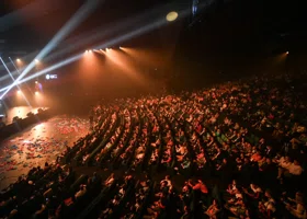 «Гламурный подонок» летит в Екатеринбург, но попасть на него будет непросто