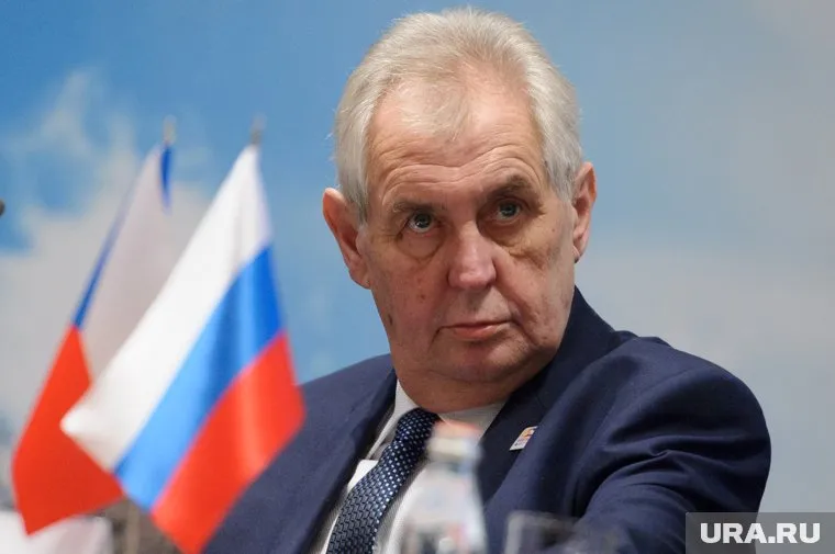 Милош Земан считает решение пражских властей о сносе памятника маршалу Коневу глупостью