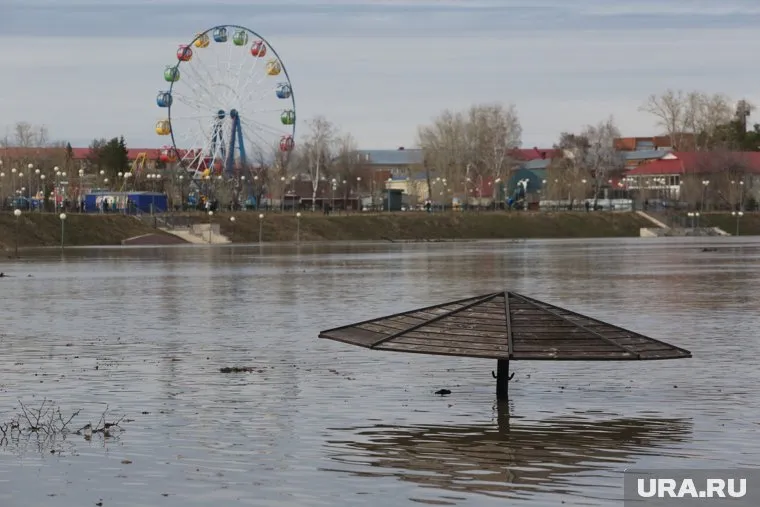Вода в Ишиме стремительно прибывает