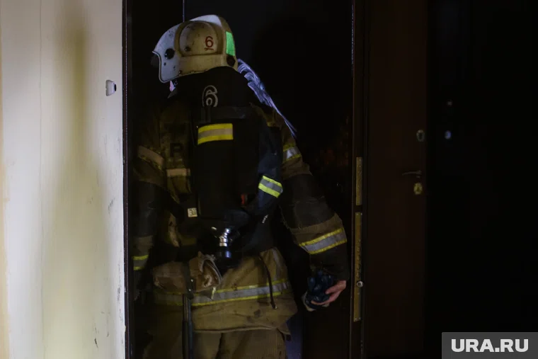 Пожарные нашли тело мужчины во время ликвидации возгорания