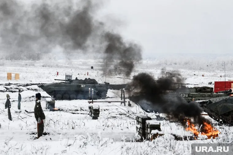 Украинское правительство продолжает врать, пытаясь развязать третью мировую войну, считает Джонсон