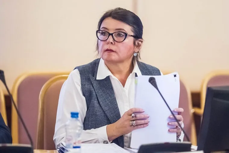 Комитет по экономической политике и природопользованию. Областная дума. Тюмень, шарухо галина