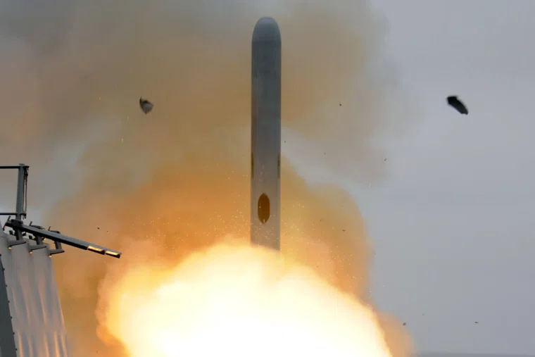 В ходе разговора Трамп и Зеленский обсуждали поставки Tomahawk, однако о достигнутых договоренностях не сообщается