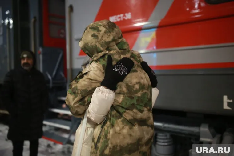 Мобилизованные жители ЯНАО и Тюменской области прошли военную подготовку на полигоне ТВВИКУ