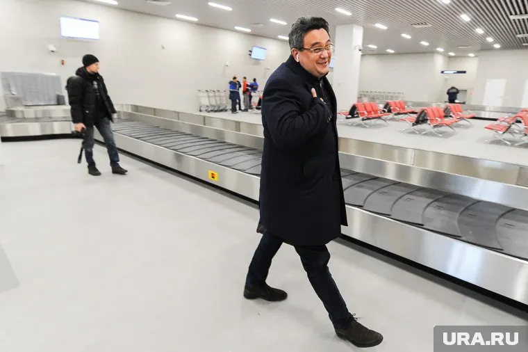 Фирдус Алиев оказался в числе первых пассажиров нового терминала челябинского аэропорта