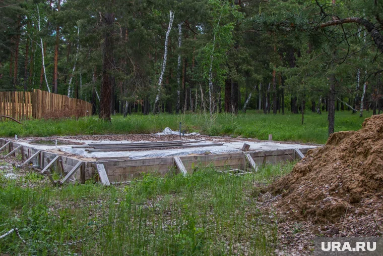 Свердловчане не получили ничего, кроме свай (архивное фото)