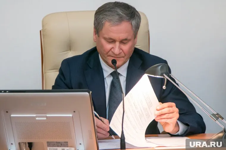 Алексей Кокорин получил письмо от юргамышских глав