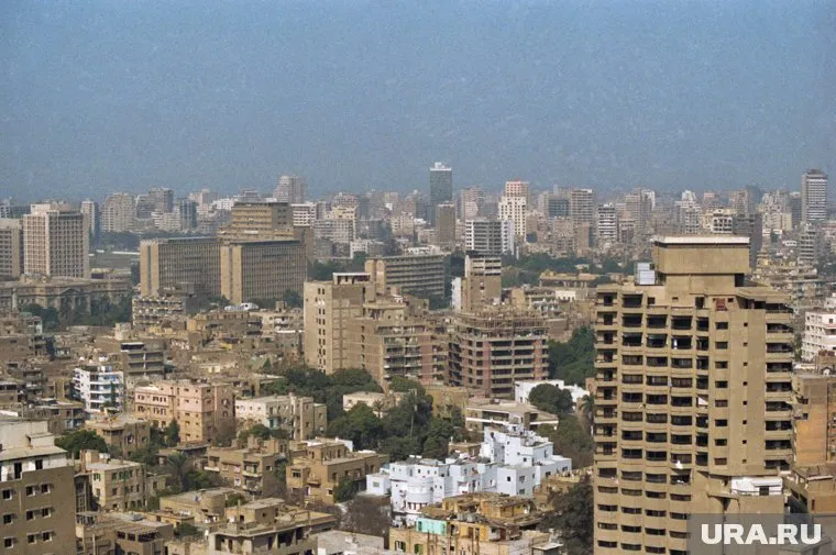 Саммит по войне на Ближнем Востоке проходит в Каире (столица Египта)