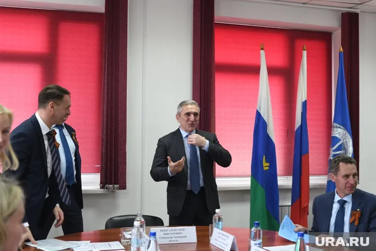 за каждым участником будет закреплён наставник