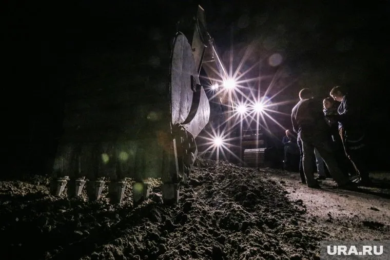 Жители Верхней Пышмы негодуют из-за дорожных работ, проводимых ночью на улице Красных Партизан (архивное фото)