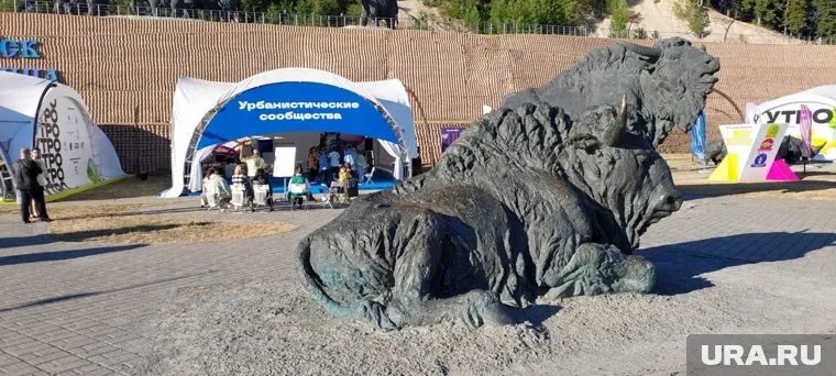 Отсутствие уральского полпреда и губернаторов объяснили изменением их графиков