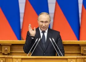 Путин отложил осенний губернаторопад