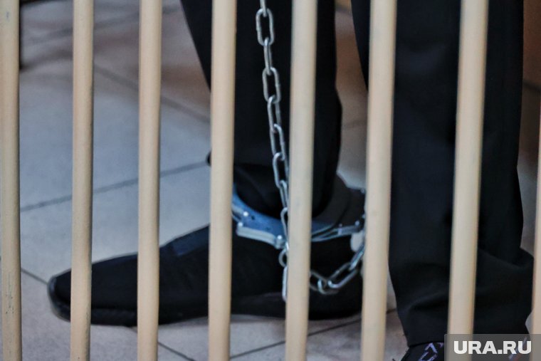 Двое курганских экс-силовиков сядут в колонию за издевательства при задержании. Фото, видео