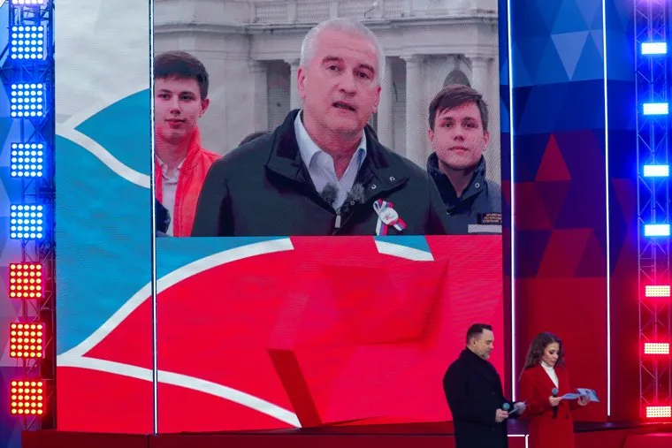 Концерт "10 лет в родной гавани" на Красной площади. Москва