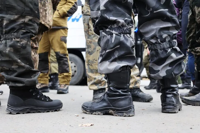 Отправка мобилизованных от кинотеатра "Спутник". Курган