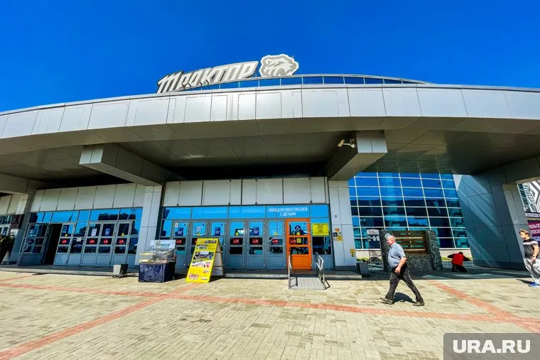 В арене «Трактор» почтили память болельщика 30 октября