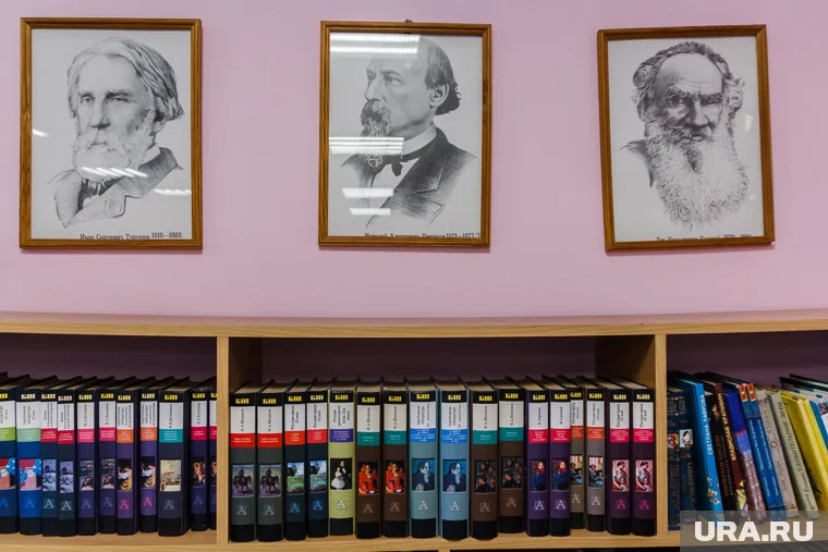 Ивану Тургеневу 9 ноября 2025 года исполнилось бы 207 лет