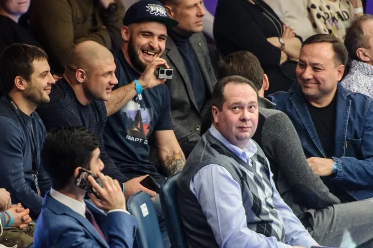 Вечер профессионального бокса в ДИВСе. Екатеринбург, салихов азат, куйвашев евгений, штырков иван