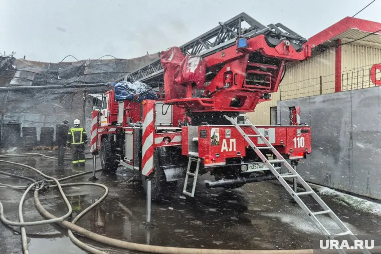 Пламя над скважинами «Харампурнефтегаза» перестало полыхать через 10 суток