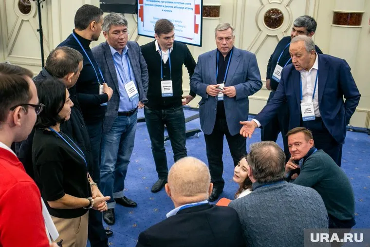 По итогам локдауна в регионах в Кремле могут принять кадровые решения