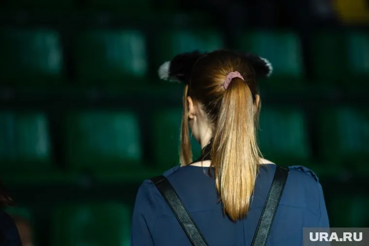 17-летняя девочка не хотела жить по правилам своих воцерковленных родителей