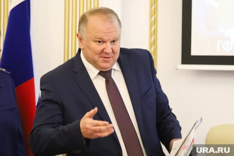 Николай Цуканов забирает с собой подчиненных