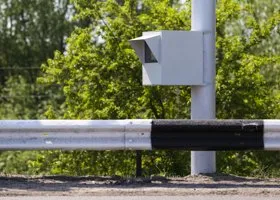 ГИБДД научит камеры отличать водителей с большим числом штрафов