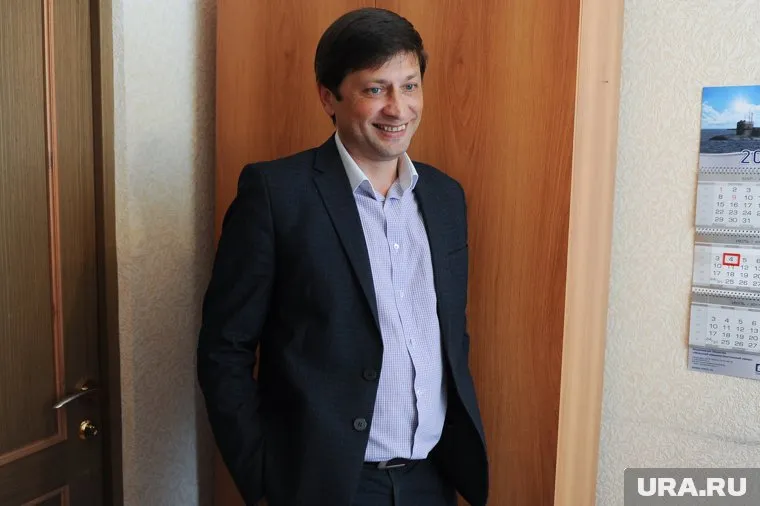 Тадий Уминский потерял должность, но остался в мэрии