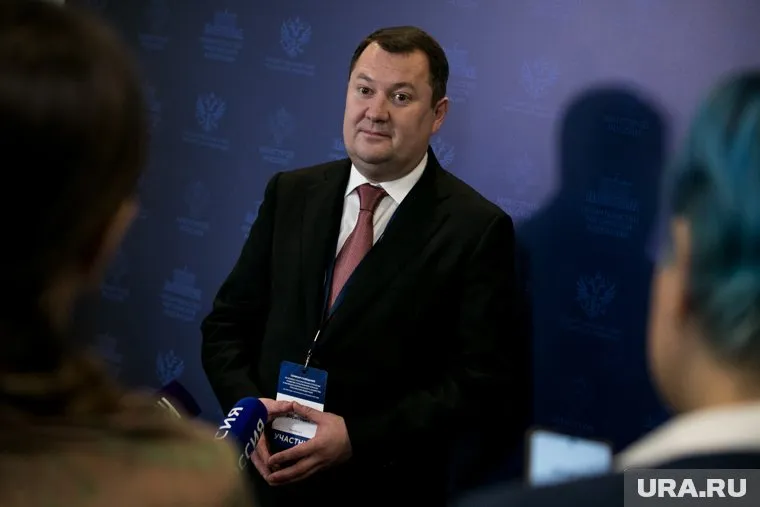 Максим Егоров преложил размещать в соцсетях символ V в поддержку спецоперации на Украине