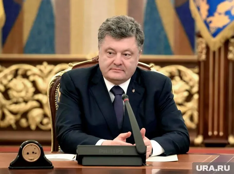 Во время речей украинского президента обмороки не редкость