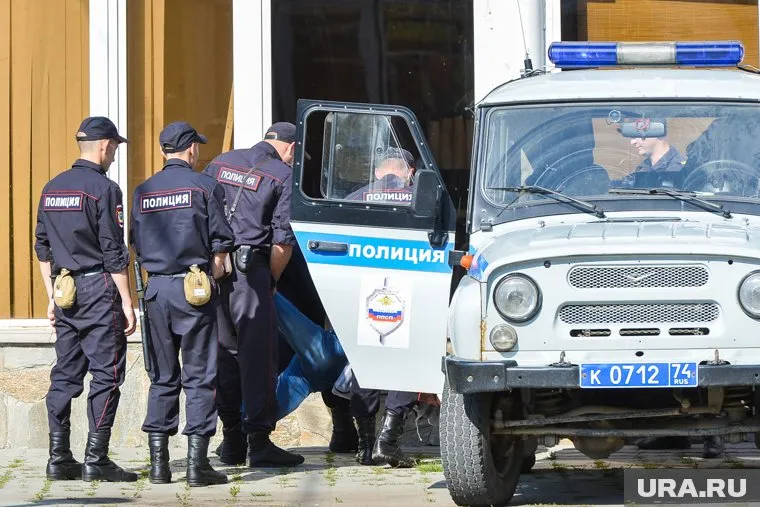 Сотрудник ППС ликвидировал одного из нападавших