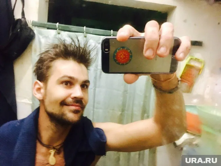 У Романа Калашникова в тюрьме появился доступ к интернету