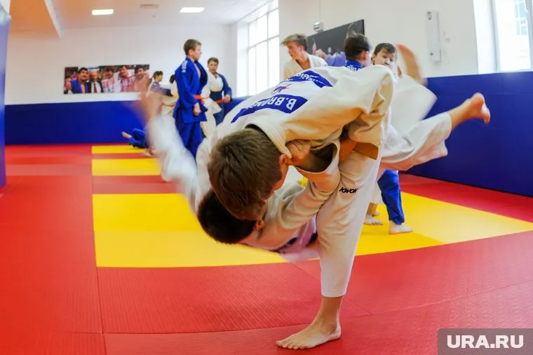 Курганский спортсмен Лаврентьев завоевал несколько медалей на международных турнирах