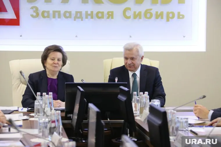 Наталья Комарова и Вагит Алекперов уже обсудили совместную работу