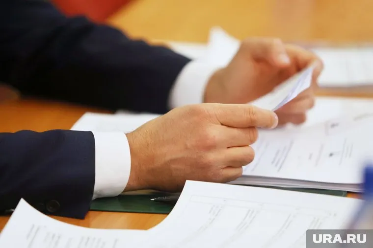 Представители власти объяснили, что общественник не проводил занятия для школьников