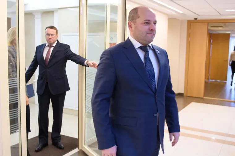Заседание законодательного собрания Свердловской области. Екатеринбург