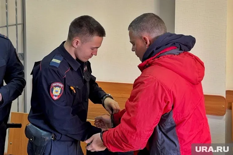 Экс-адвокат Чернов получил три года лишения свободы