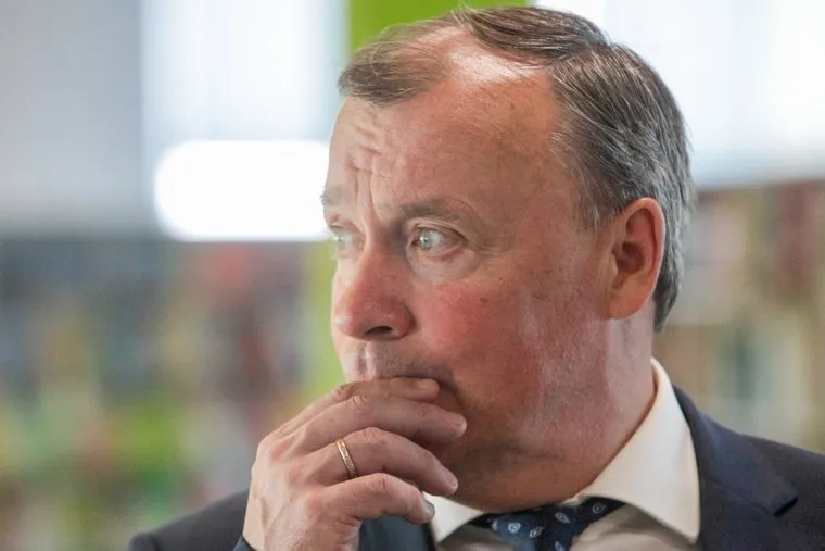 Открытие школы N123 в Академическом районе. Екатеринбург 