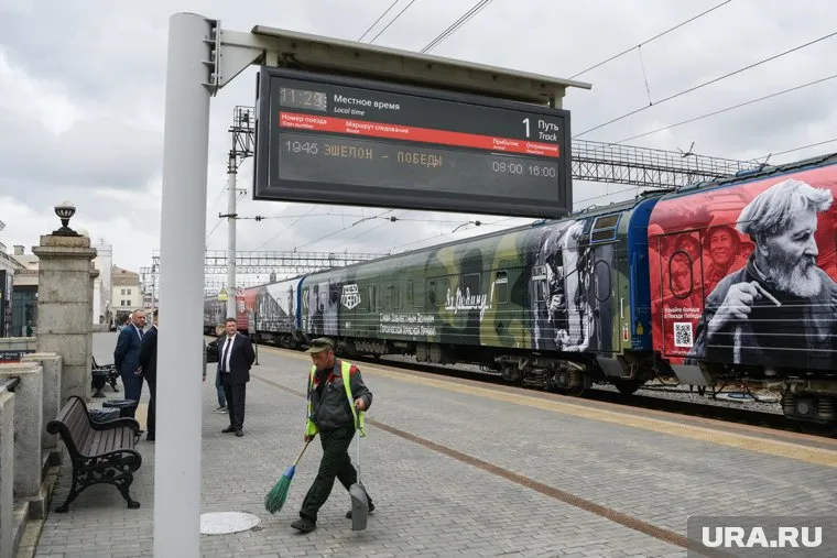 Поезда задерживаются по техническим причинам (архивное фото)