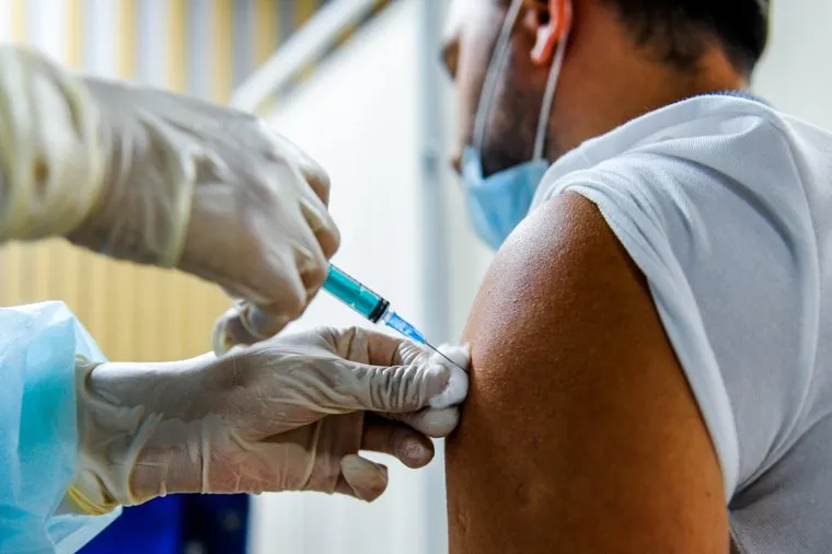 Вакцинация от COVID-19 в историческом парке «Россия – Моя история». Челябинск