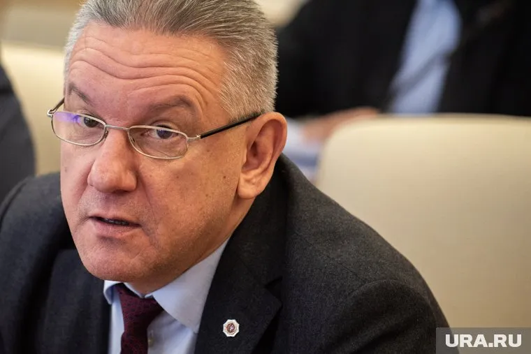 Алексей Россолов награжден за многолетнюю работу