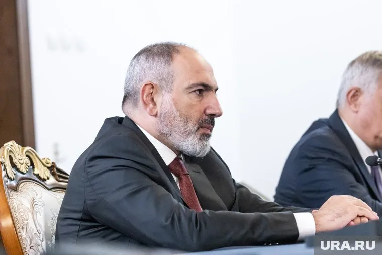 В МИД Армении заявили, что Никола Пашиняна могли подставить