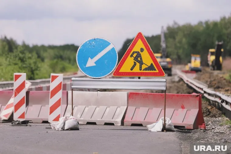 Жители пожаловались на перекрытый ограждением выезд из села (архивное фото)