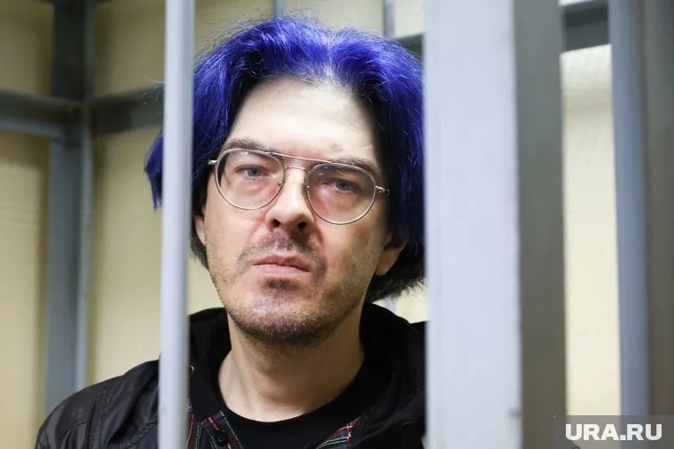 Поднебесный несколько раз совершил половой контакт с 15-летней девушкой