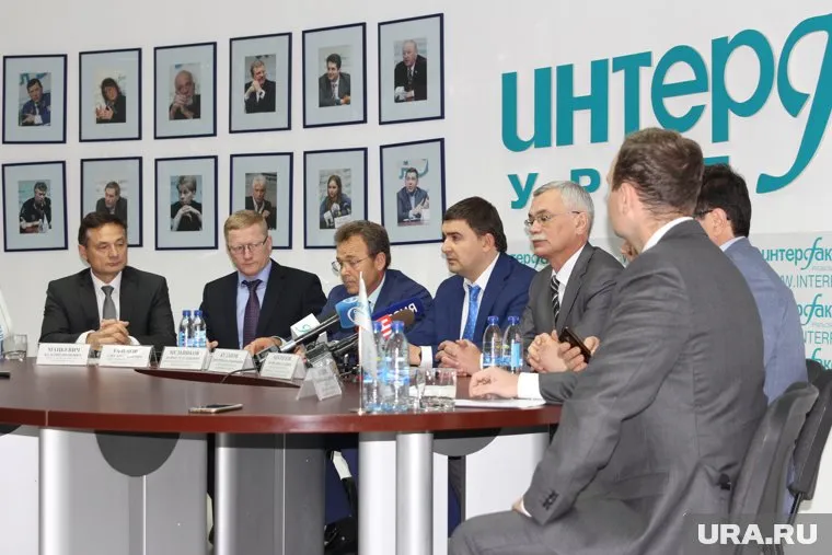 К зиме было заменено 15 км теплотрасс