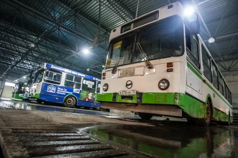 Депутатский рейд по автобусам Тюмень, автобус