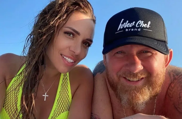 Пара поженилась в 2021 году