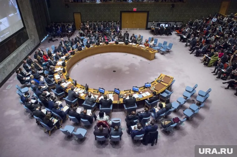 Постпред России в ООН Василий Небензя пригрозил США последствиями за атаку на Сирию